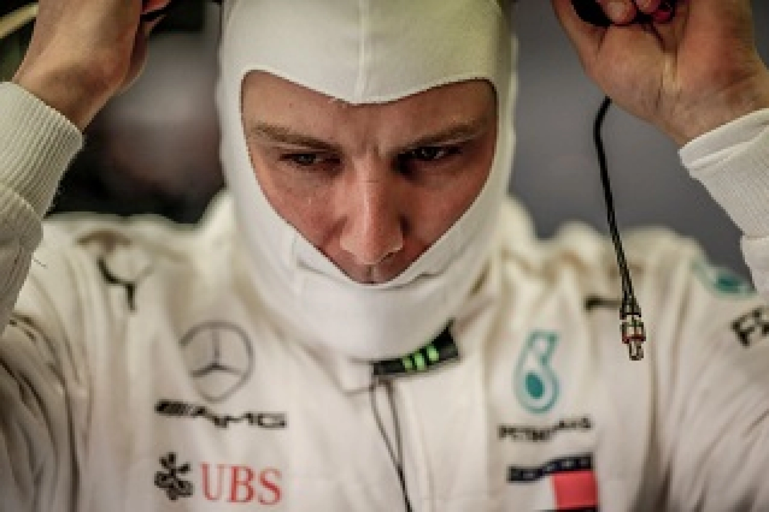 Breaking news: Valtteri Bottas penalized for his collision with Daniel Ricciardo