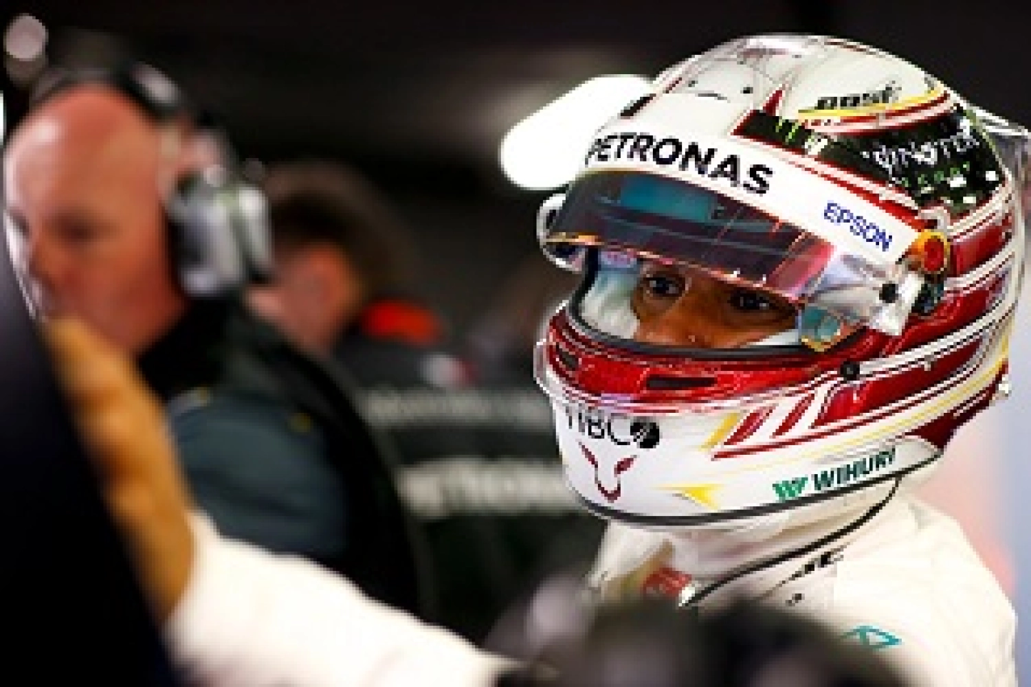 Human error, mechanical error: what is the cause of Hamilton’s retirement?