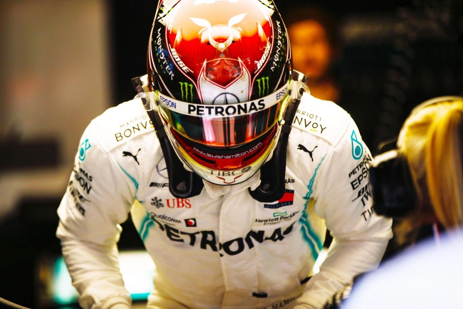 Hamilton: “this pole is for Niki”