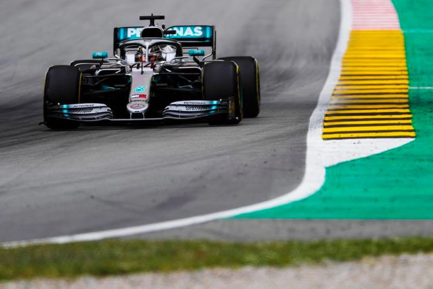 Spain – Free Practice 3: Hamilton leads, Bottas blunders!