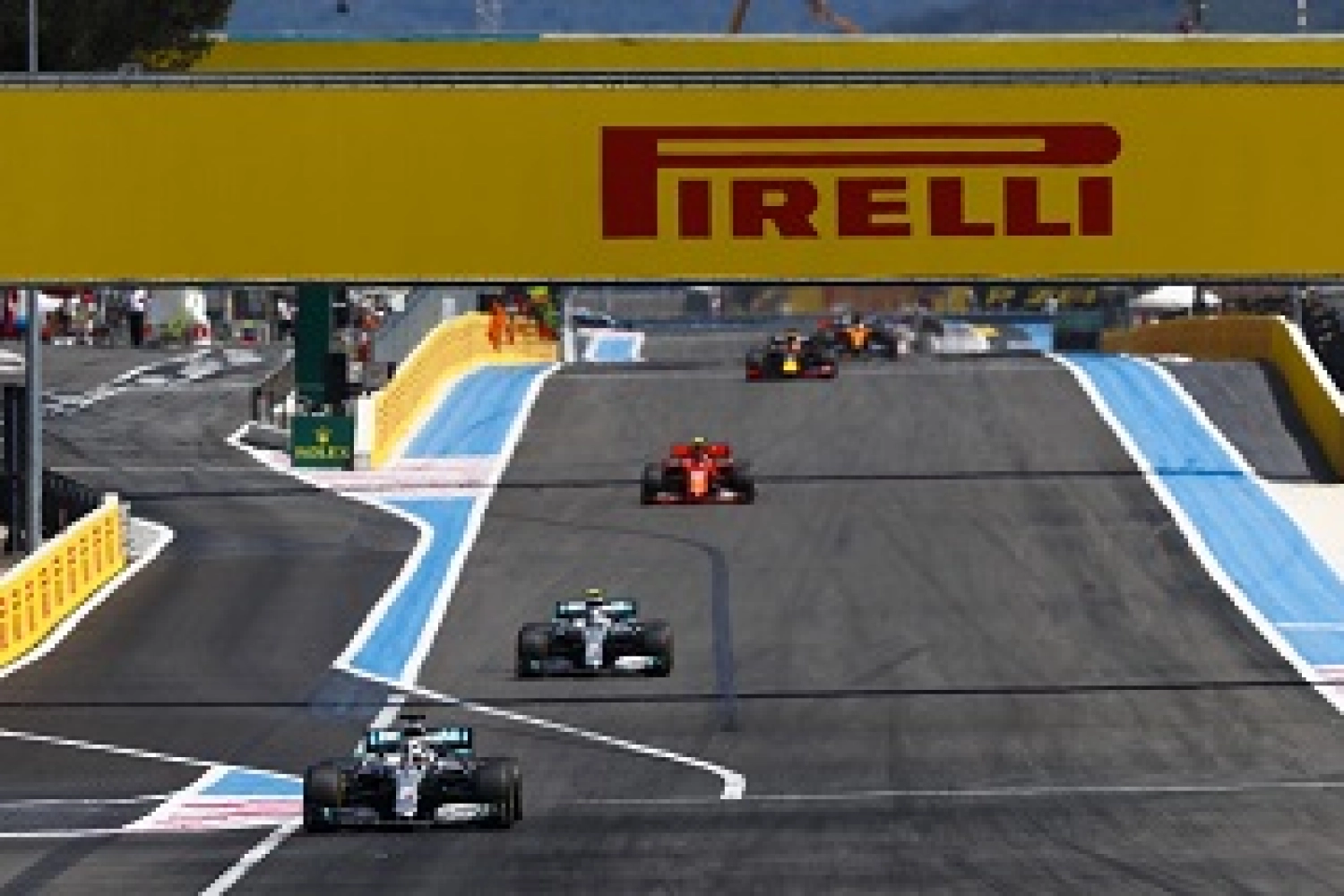 Hamilton satisfied with his solo raid: reactions from the Top 3 in France