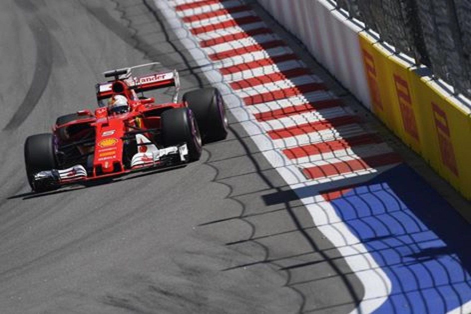 Russia – Free Practice 1: Charles Leclerc and Ferrari Fast, Verstappen on the Prowl
