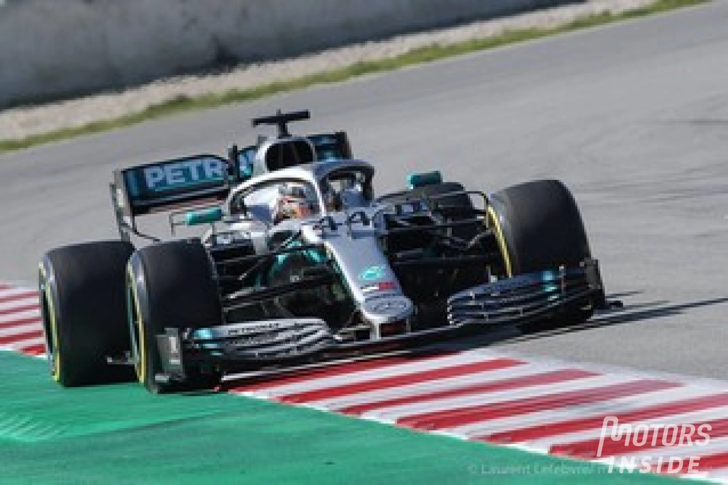 United States – Free Practice 2: Hamilton on top, Grosjean on foot