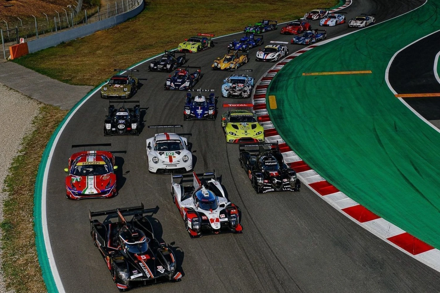 WEC 8 Hours of Bahrain – Chaos in the First Two Hours