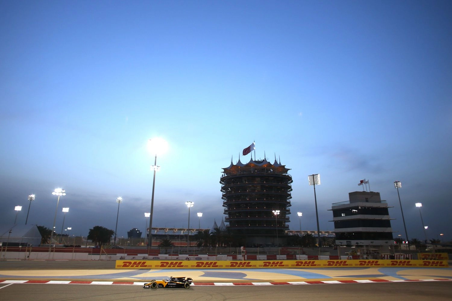 Bahrain suspends its ticket sales for the Grand Prix