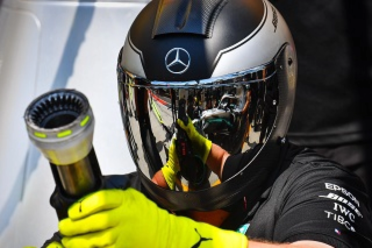 The Pitlane Project of English teams to fight against the coronavirus