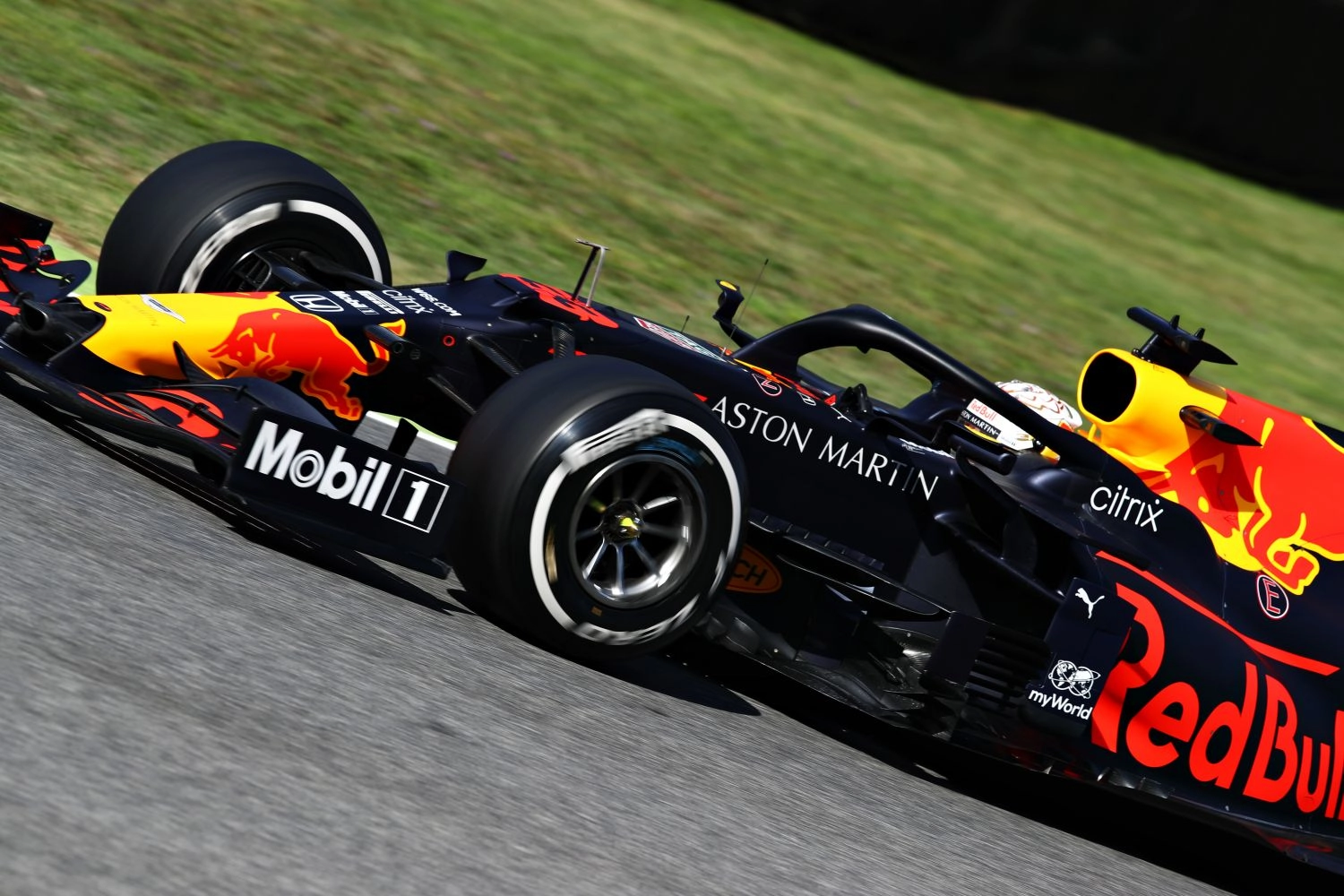 Turkish Grand Prix – Free Practice 1: Verstappen Leads on an Ice Rink