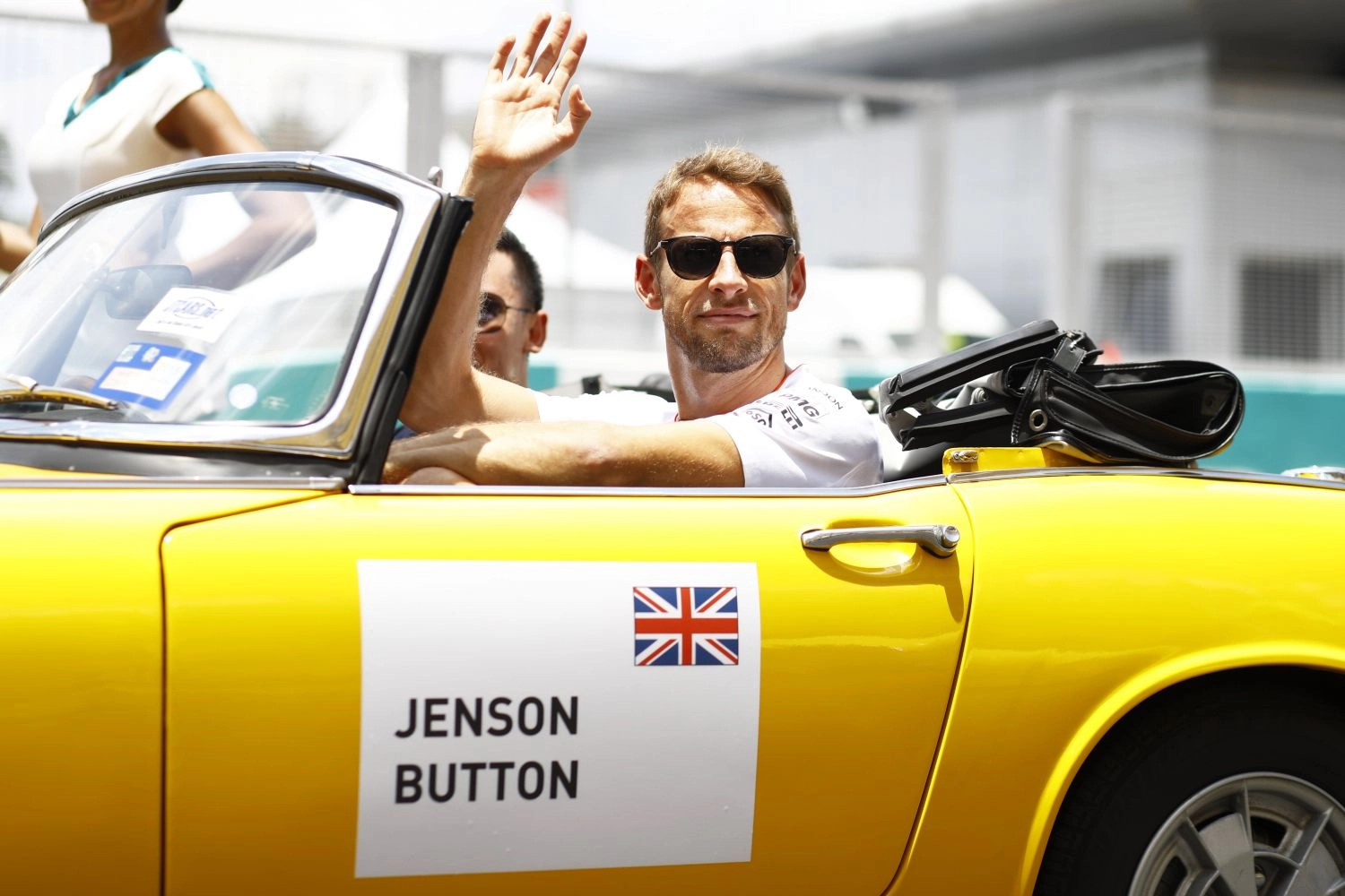 Jenson Button returns to Williams