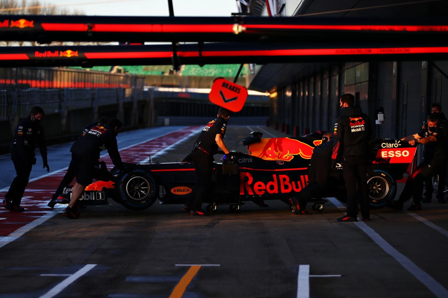 Mercedes heavyweight to design Red Bull engines