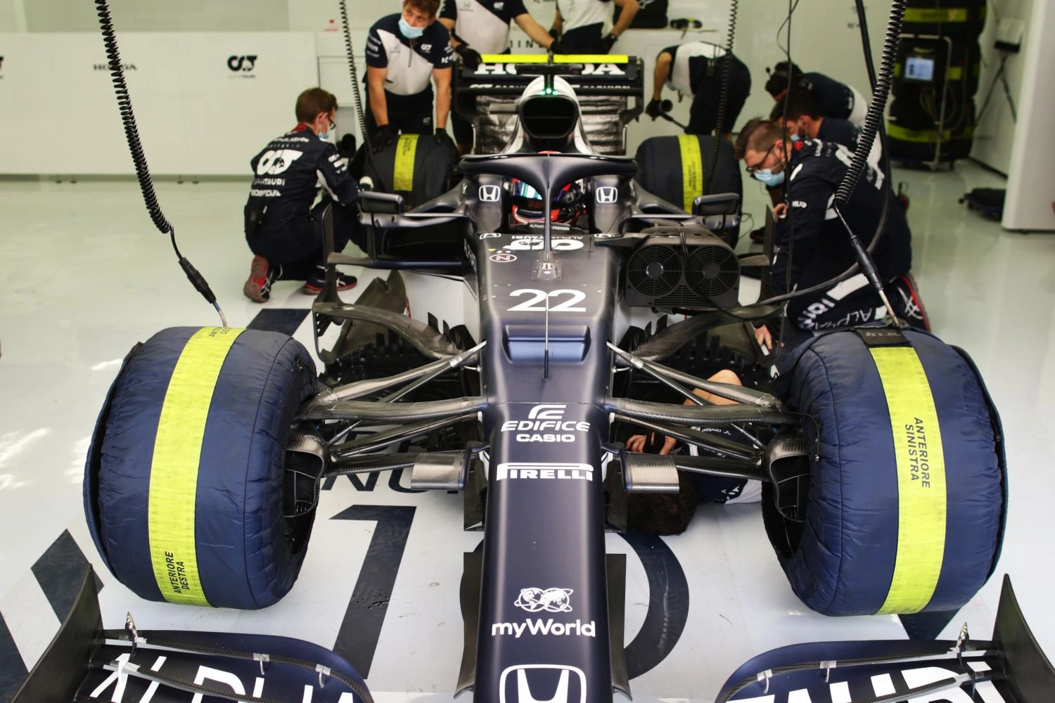 FIA steps up F1 car inspections