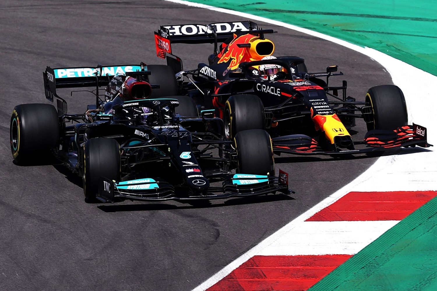 Verstappen vs Hamilton: the best title fight in several years?