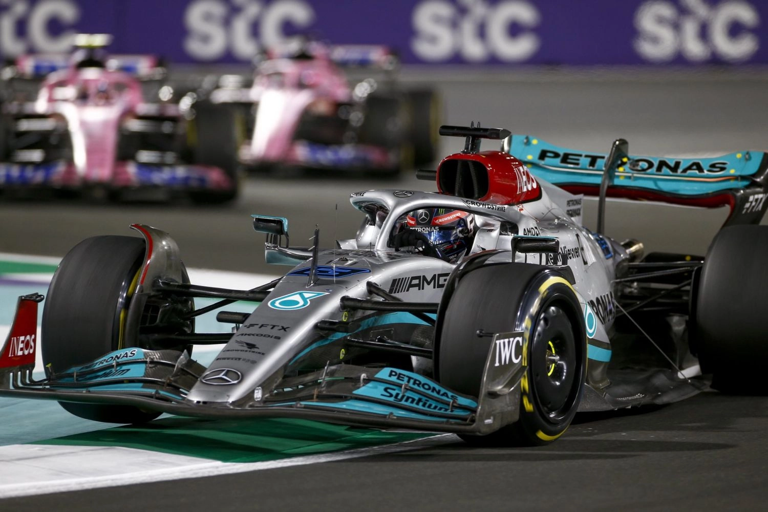 Russell: “99%” of the problems with the Mercedes are related to bottlenosing