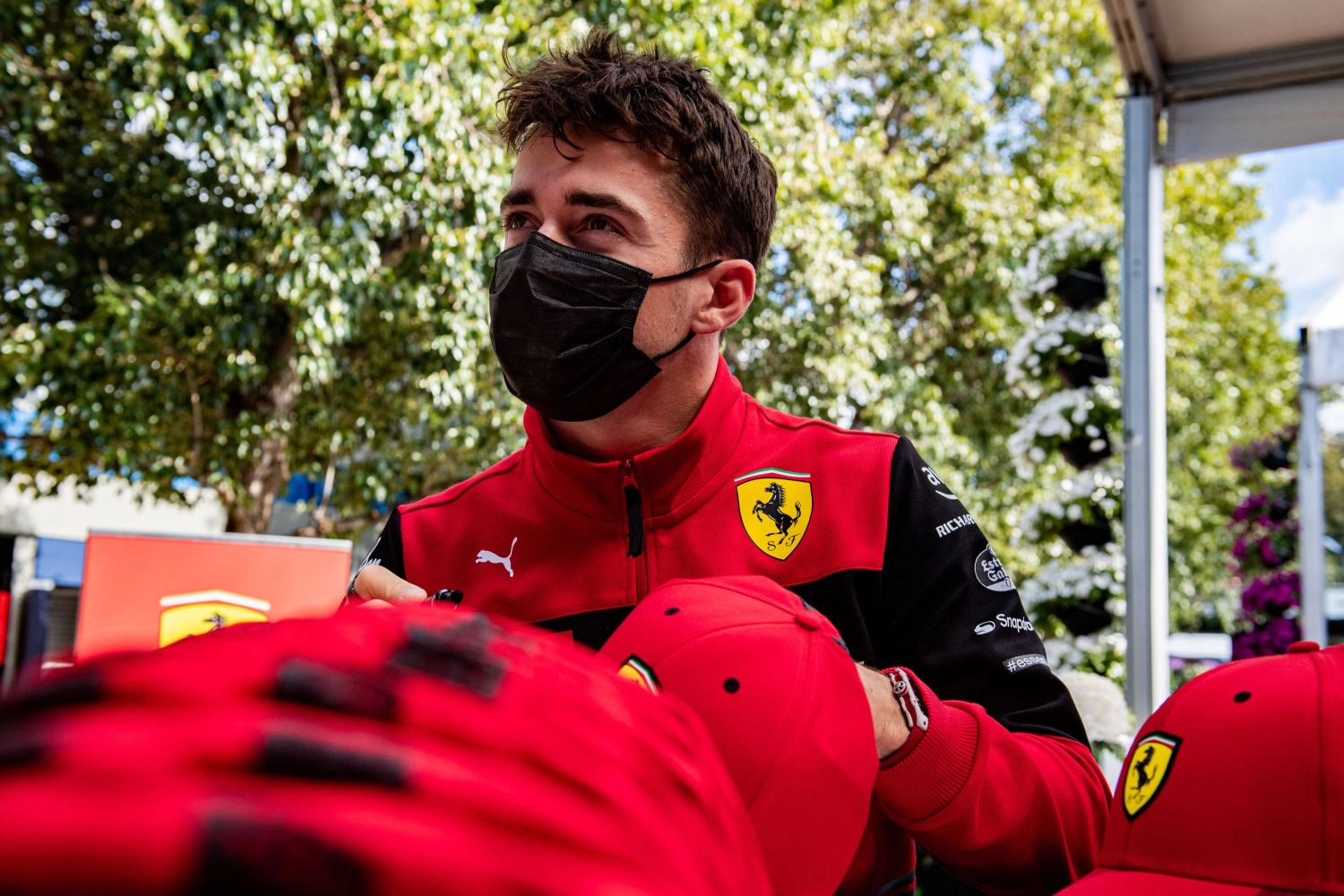 Charles Leclerc: Pressure should not impact Ferrari