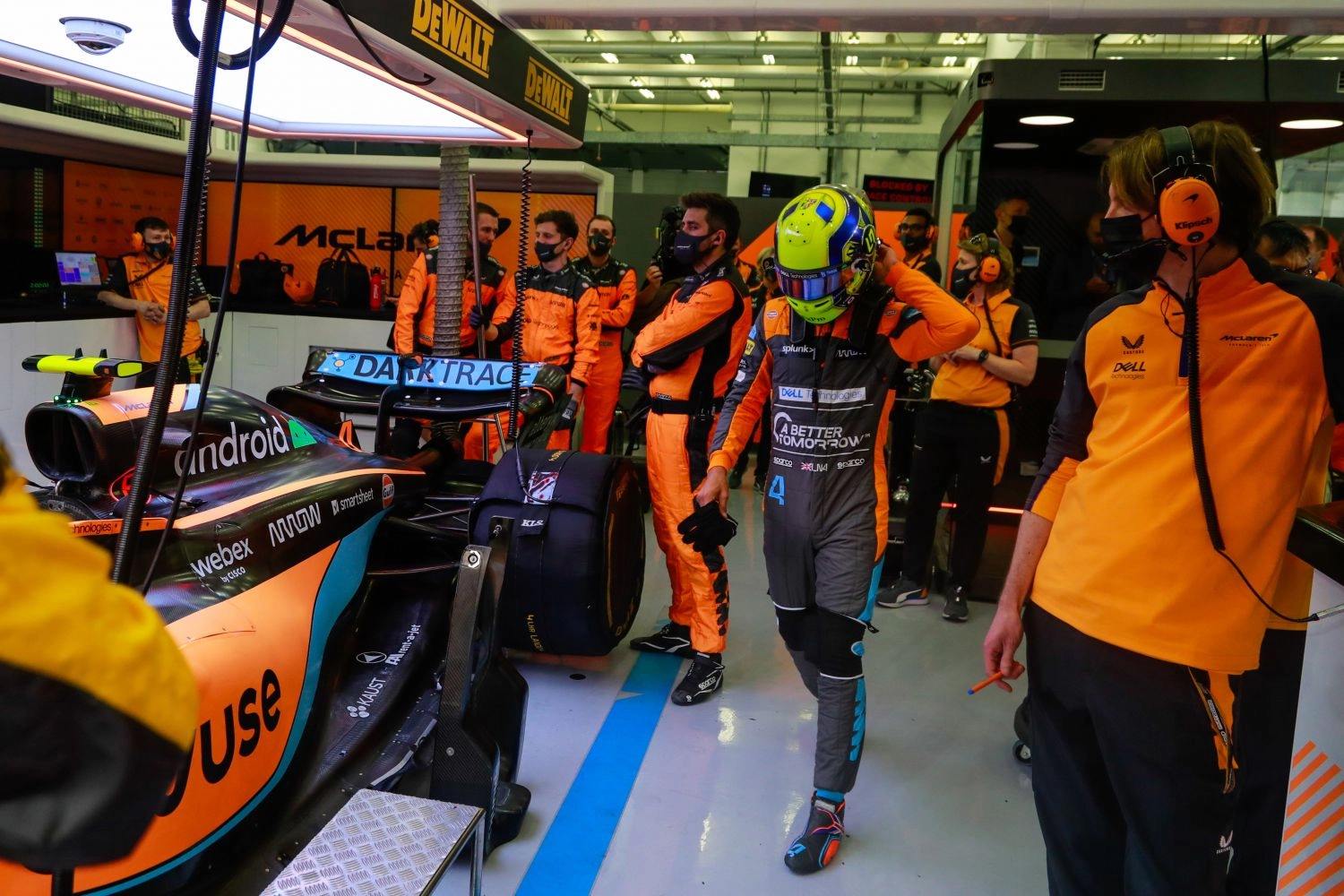 McLaren “very far” behind for Lando Norris