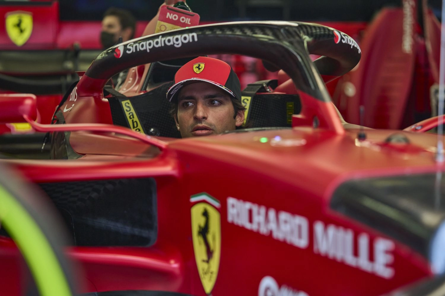 Australian Grand Prix – Free Practice 1: Ferrari and Sainz dominate a session marked by two red flags