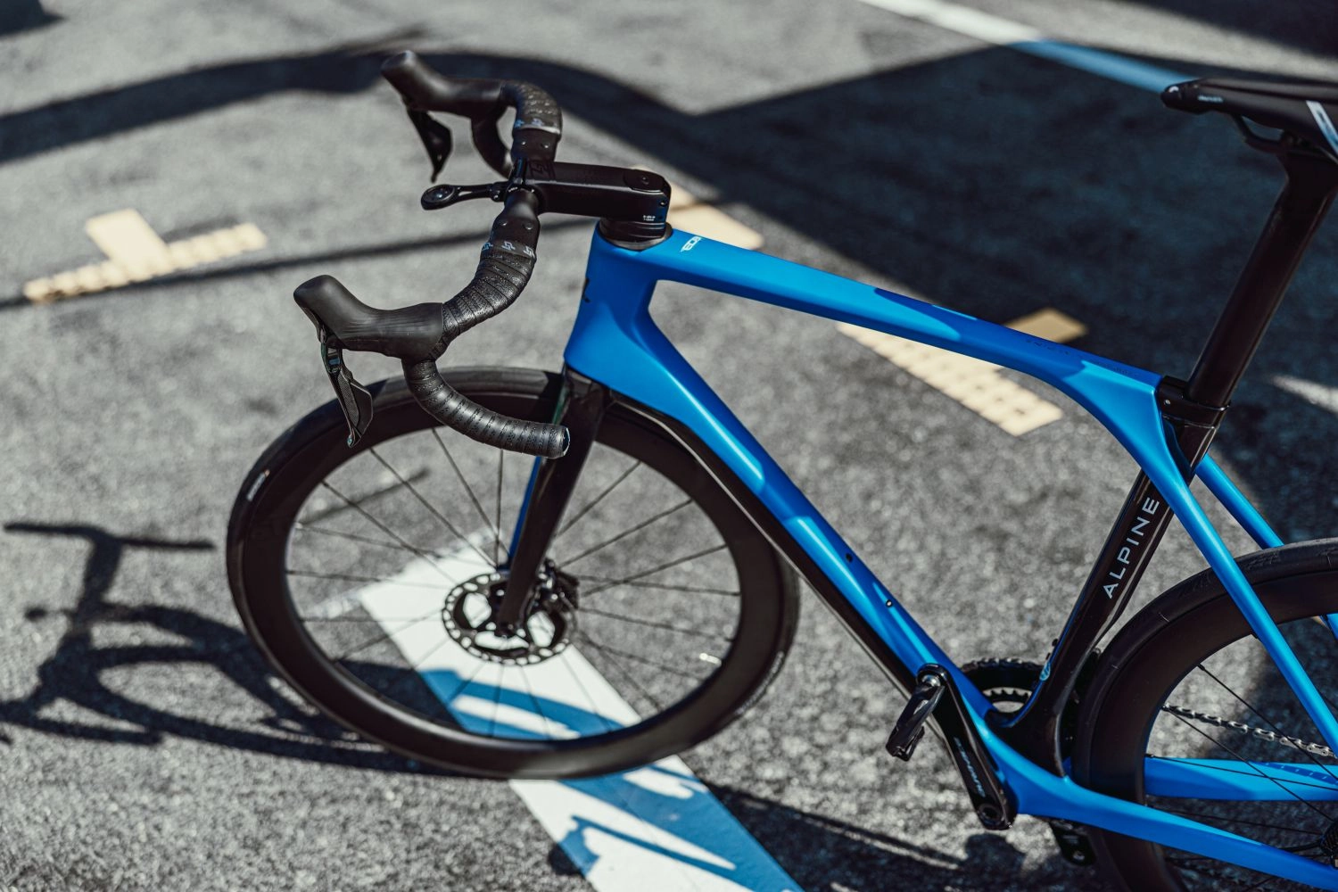 Alpine partners with Lapierre to create a high-end road bike
