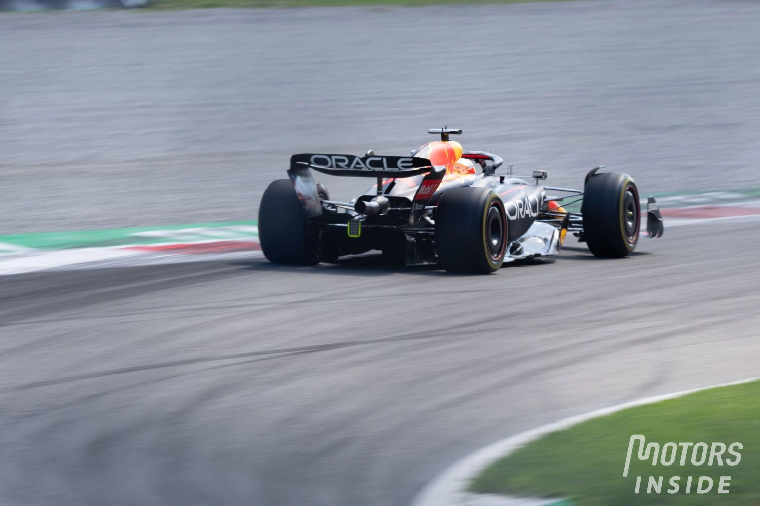 Verstappen’s aggressive behaviour is “natural” according to Hamilton