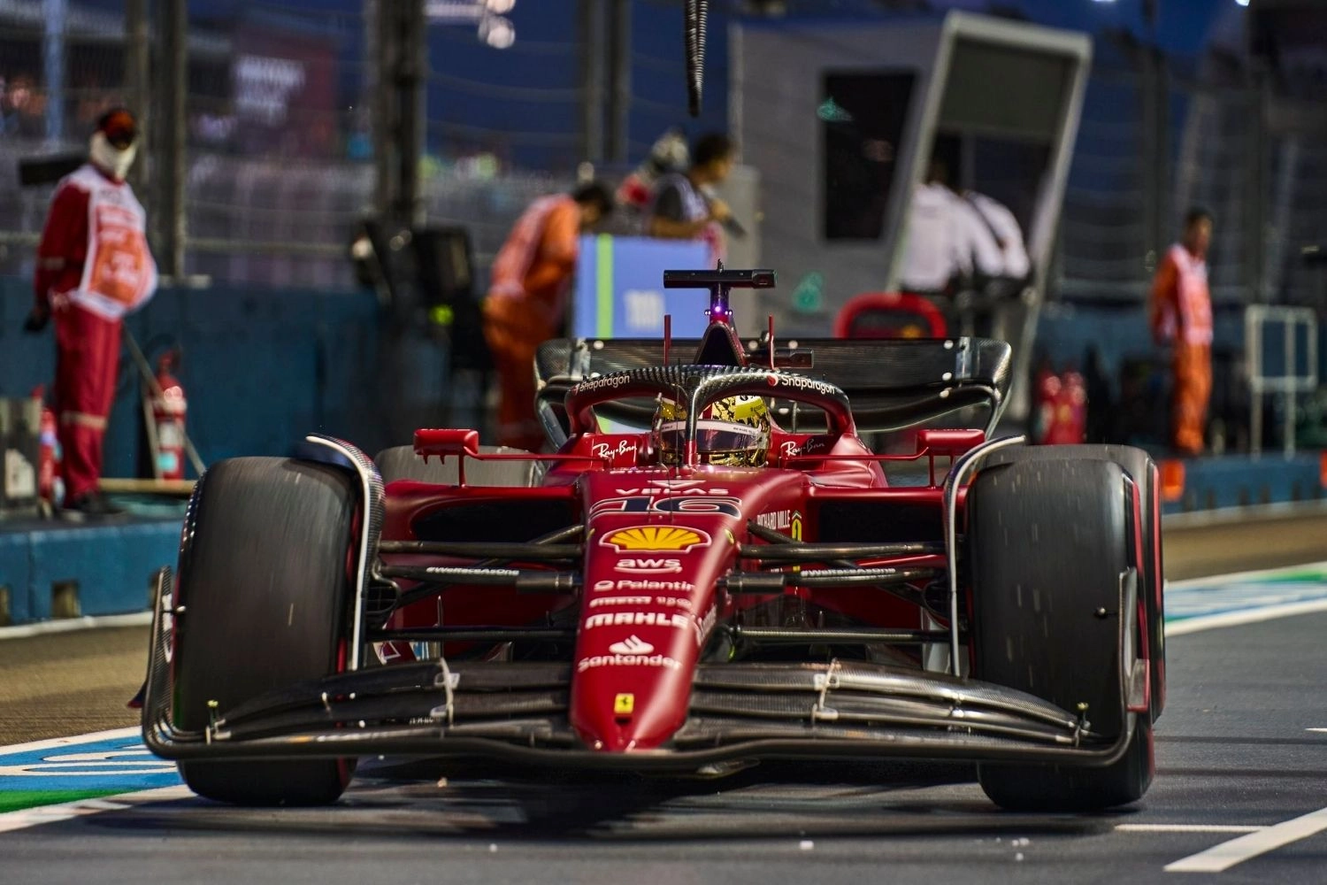 Singapore Grand Prix – Qualifying: Leclerc on pole, Verstappen 8th