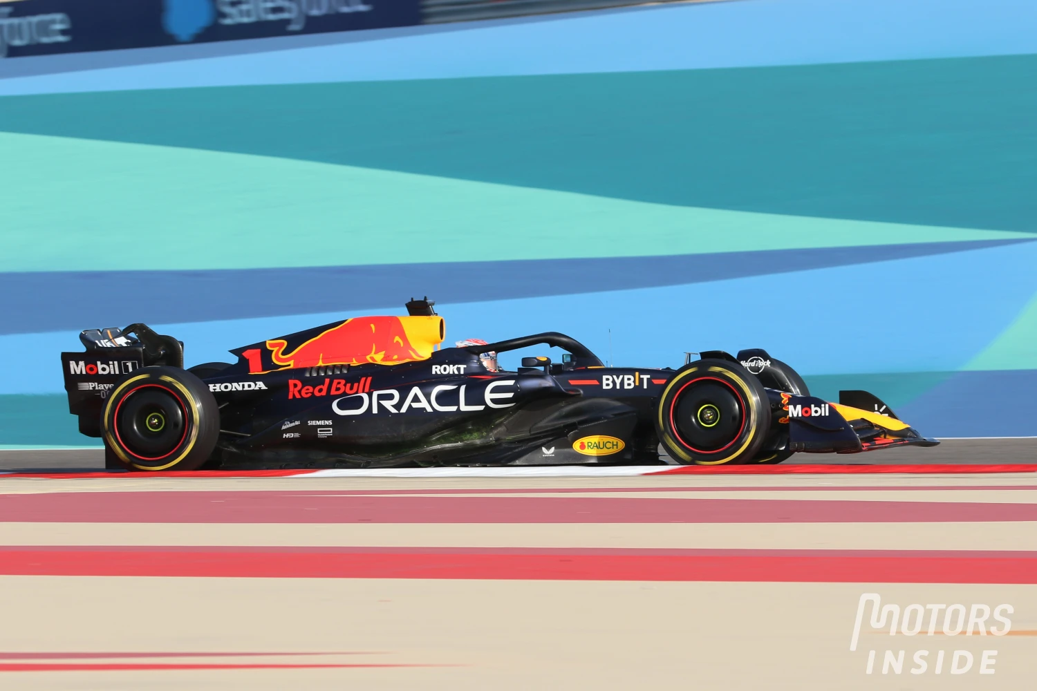 The RB19 would be “ten millimeters” lower than all the others