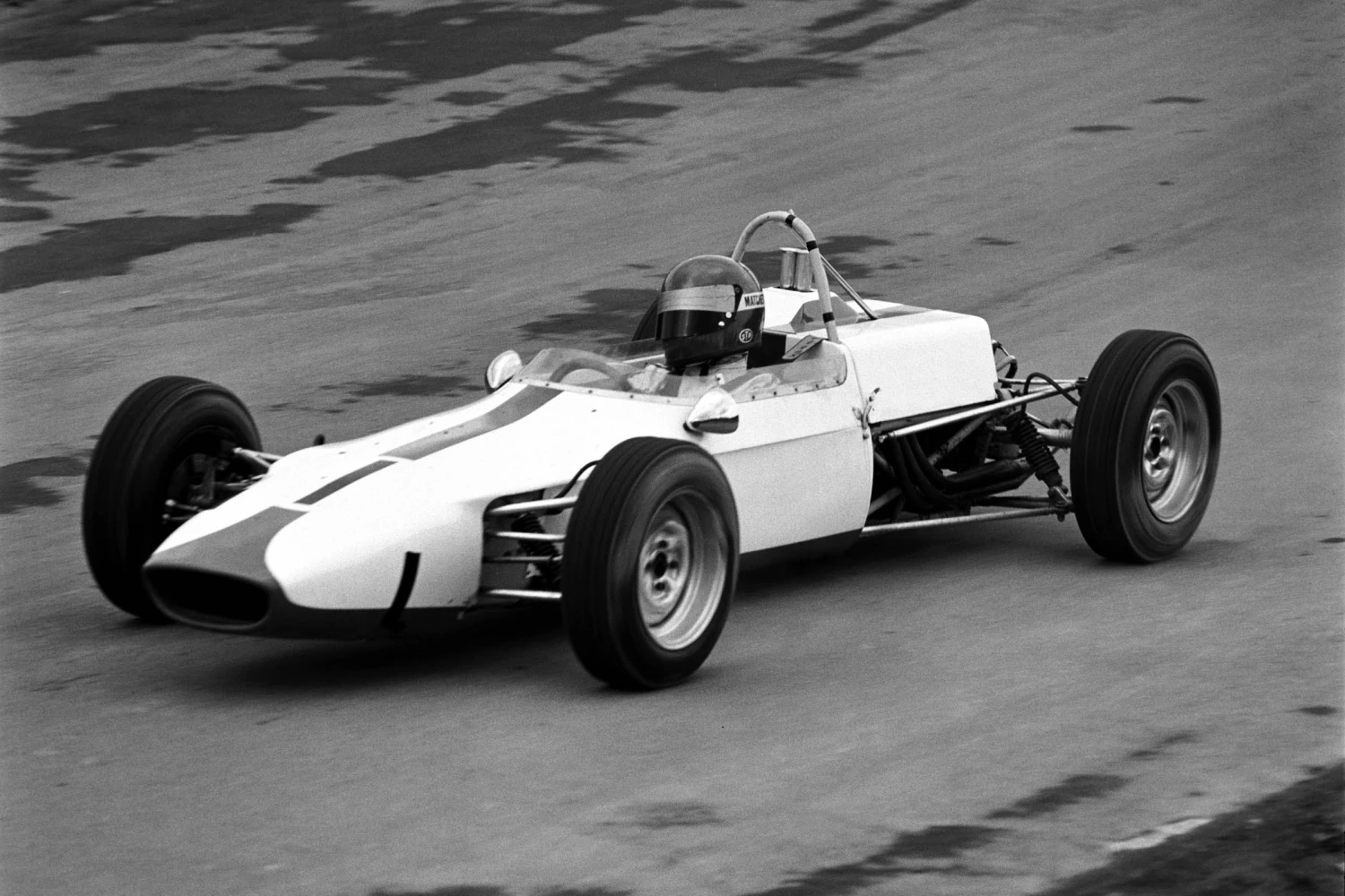 Ford officially returns to F1