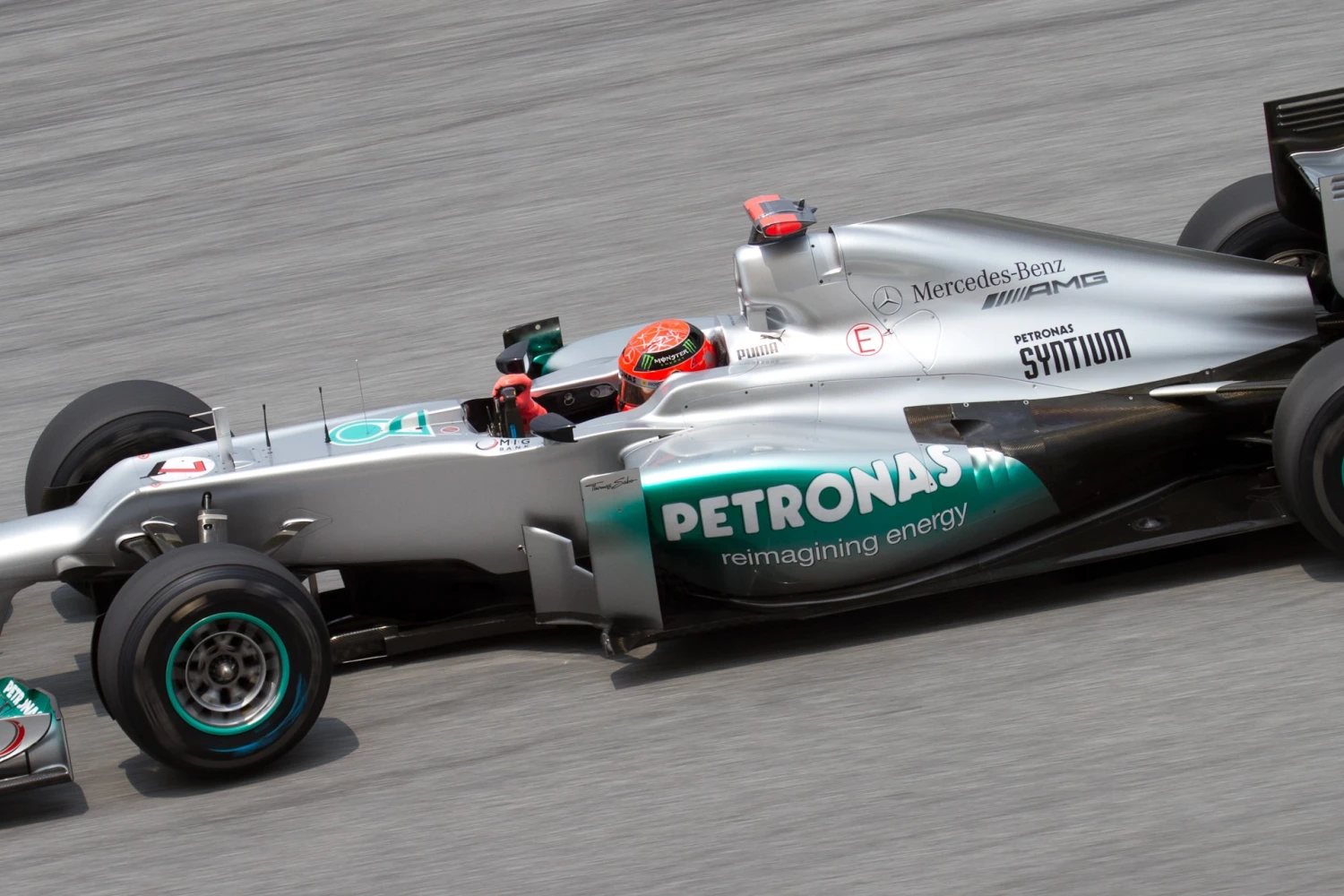 The Schumacher family will take legal action against the fake interview generated by an AI