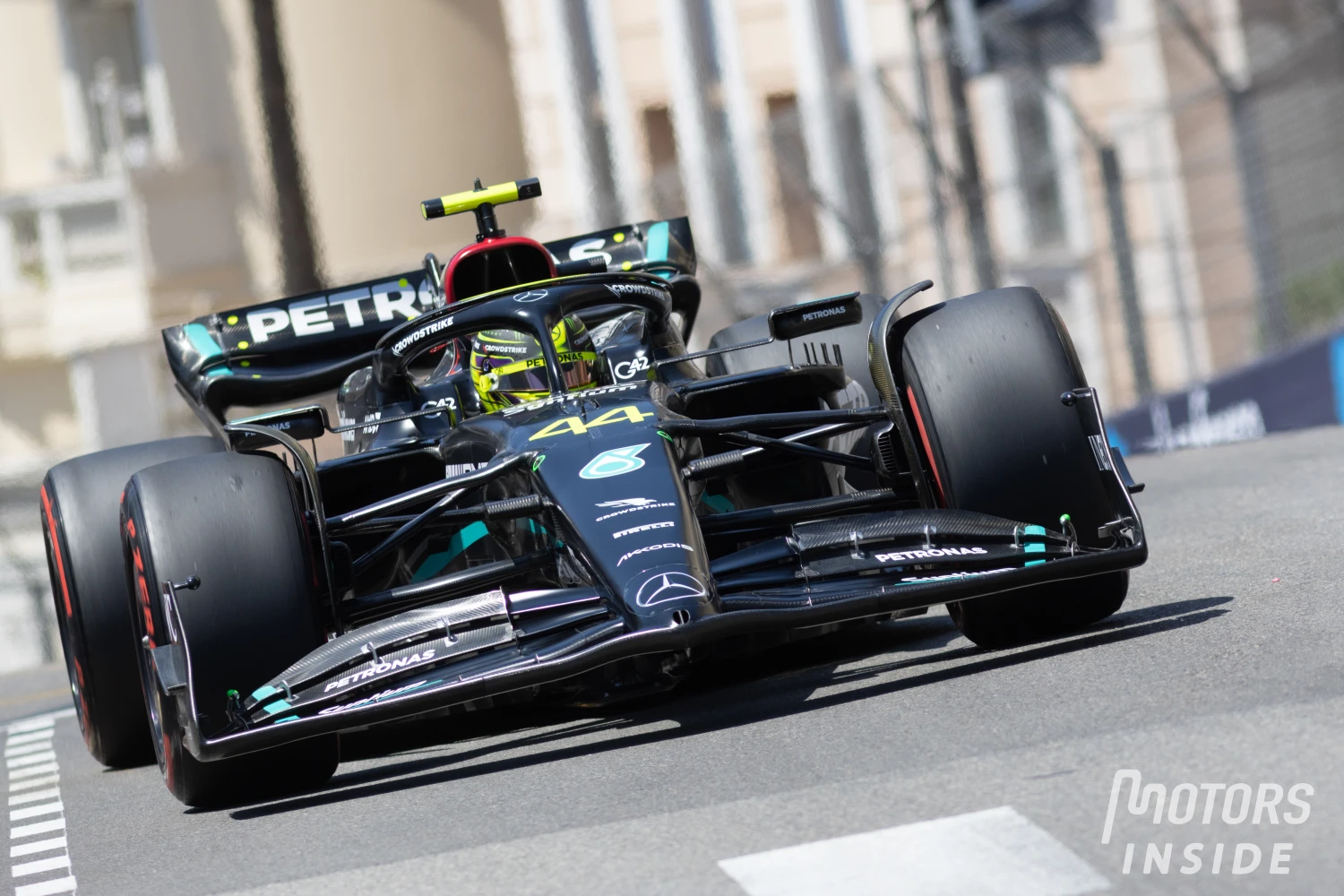 Lewis Hamilton: “A good result and a great improvement as a team”