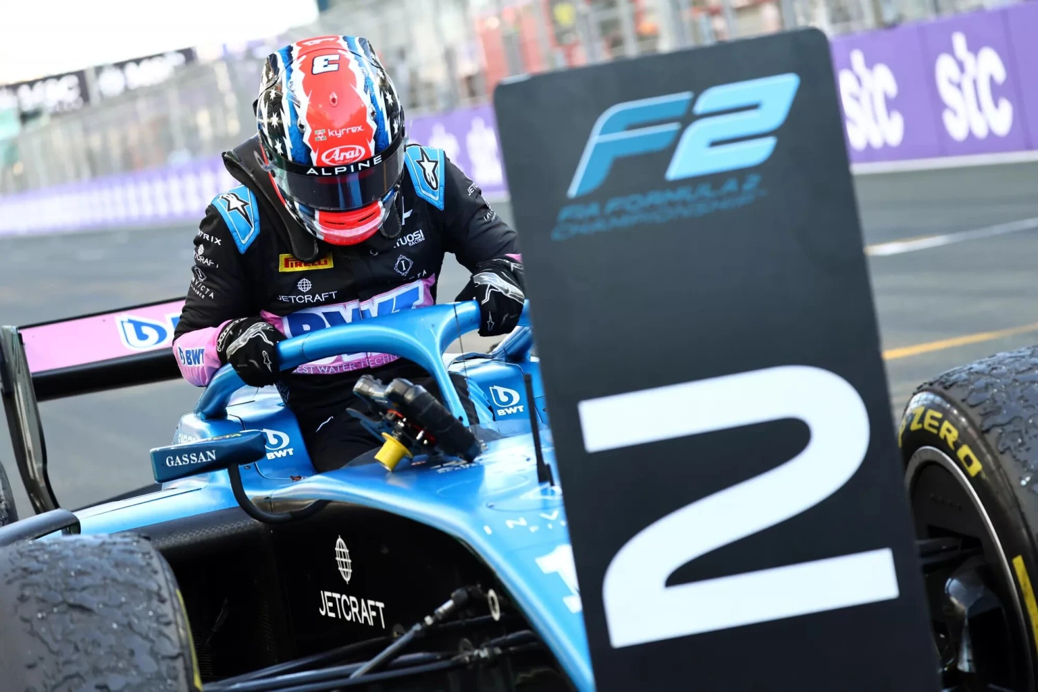 The halo once again prevented a tragedy this weekend in F2