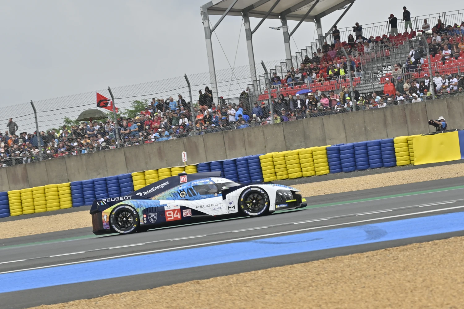 24 Hours of Le Mans – H+8: Peugeot takes the lead in the face of misfortune for others