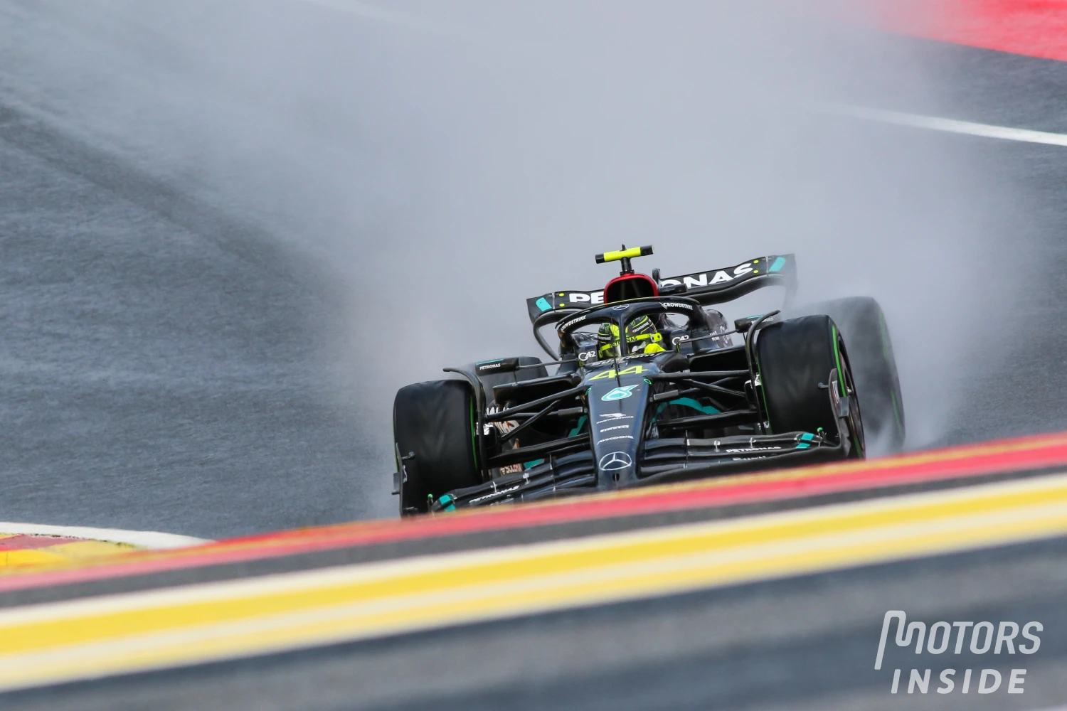 Lewis Hamilton is given a five-second penalty in the Sprint