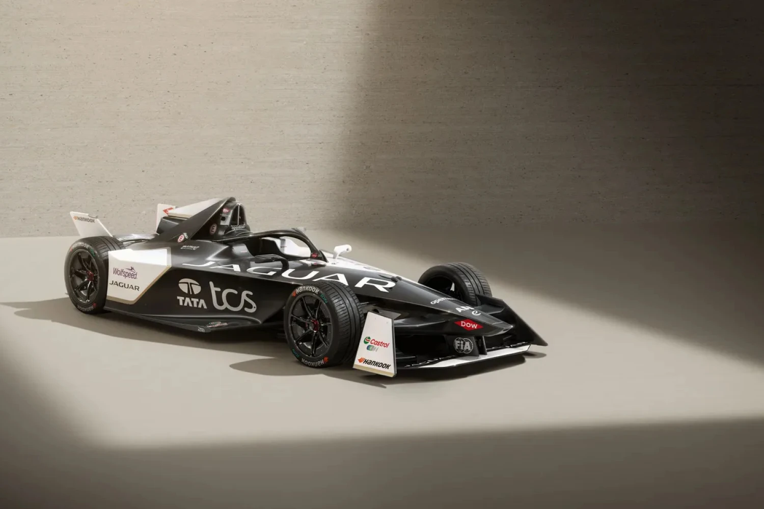 Jaguar will always have an asymmetrical livery for season 10 of Formula E