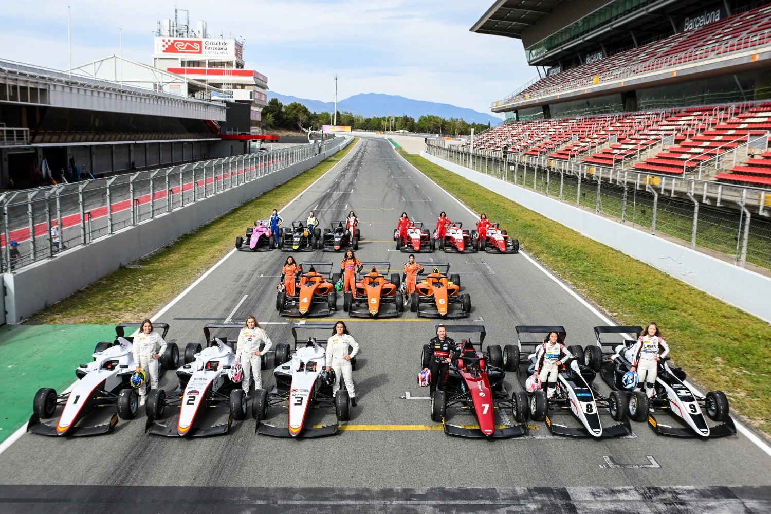 In 2024, the F1 Academy will be present on race weekends alongside the F1