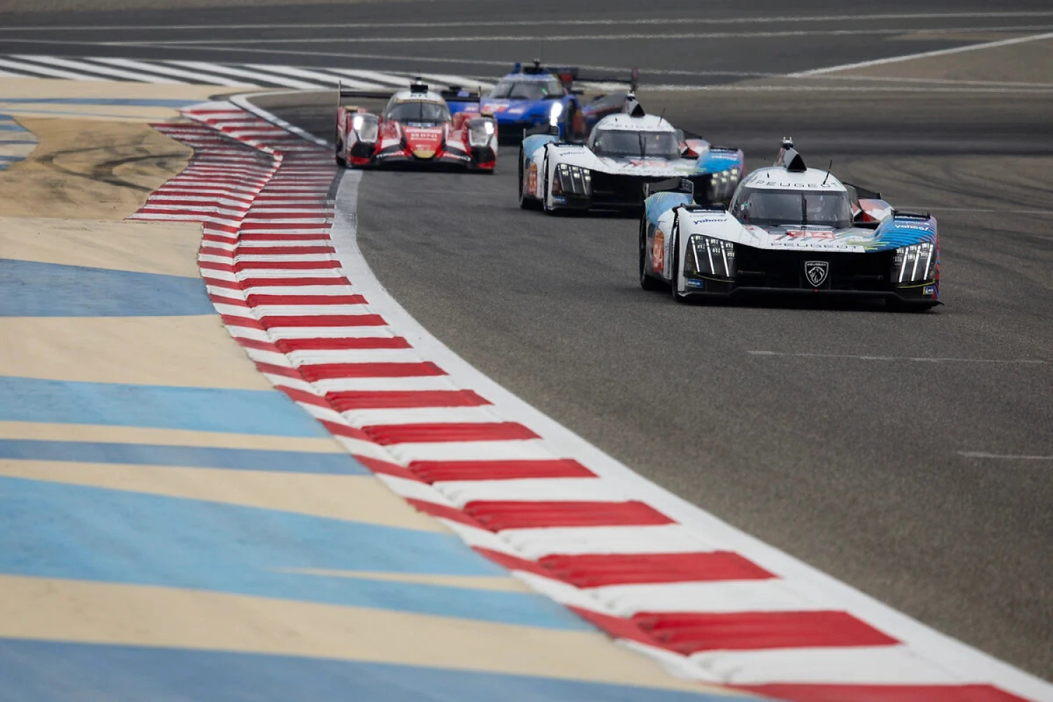 Difficult qualifications in Bahrain for Peugeot