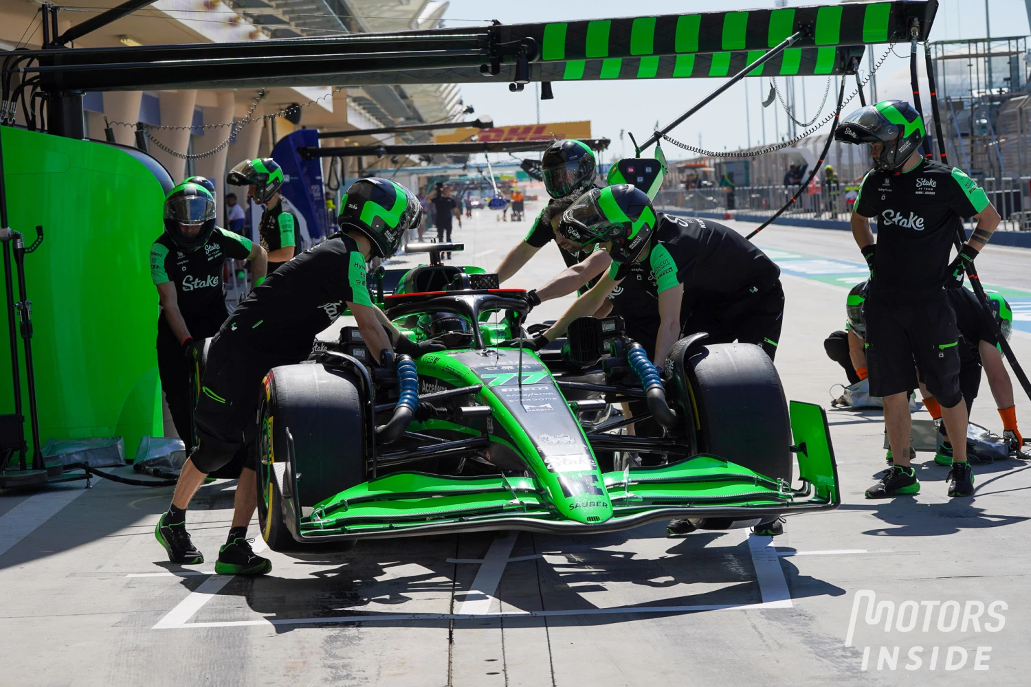 Sauber’s second seat still up in the air for 2025