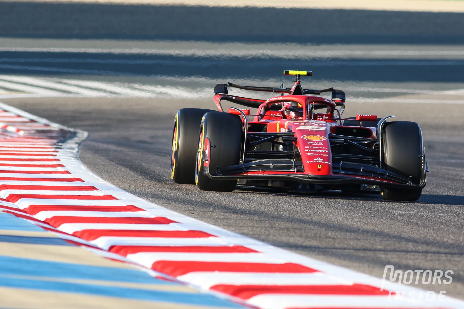 Bahrain Test Day 2: Carlos Sainz Jr. 2 tenths off qualifying time 2023