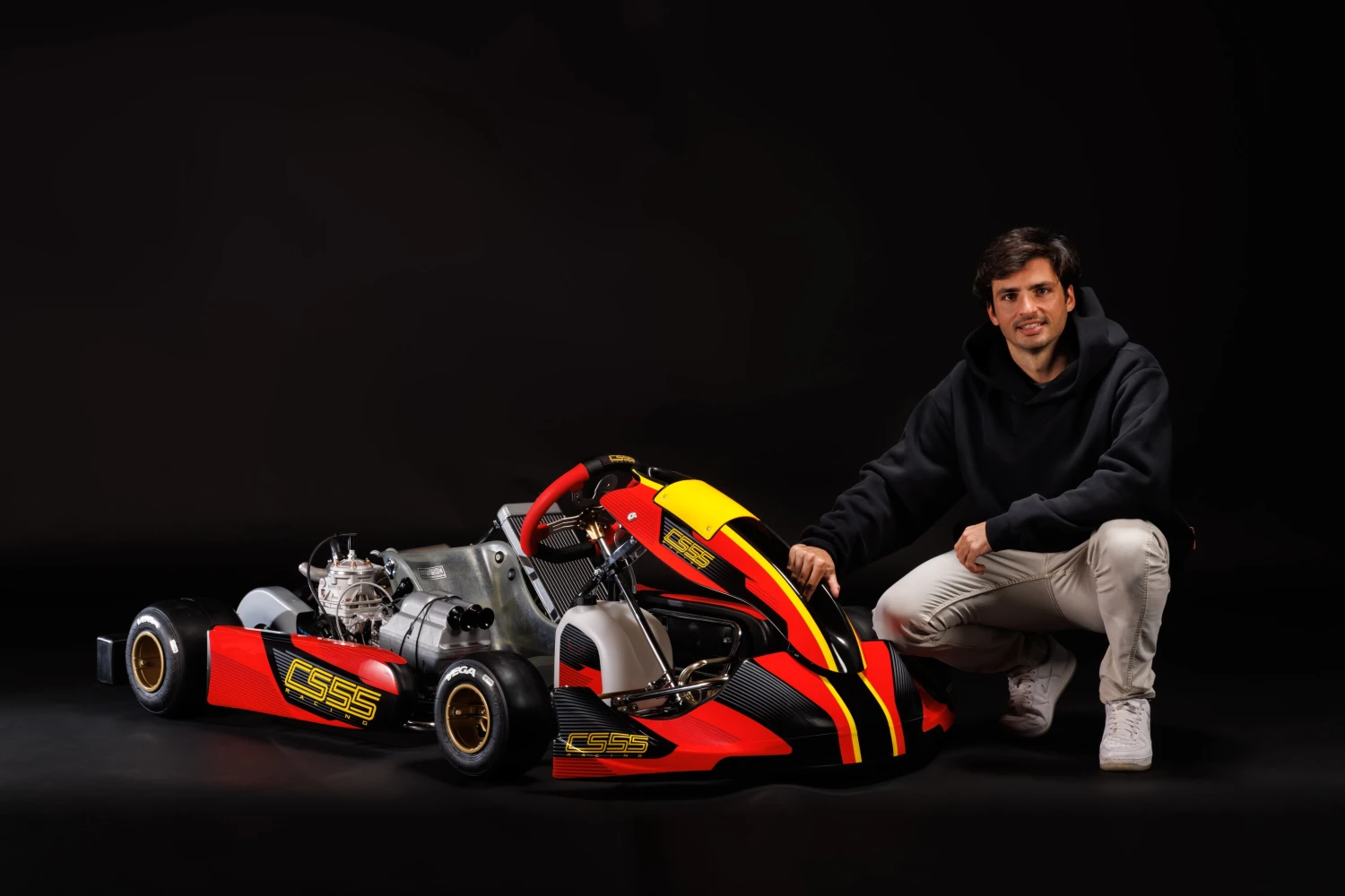 Like Fernando Alonso or Lando Norris, Carlos Sainz Jr. launches his karting brand