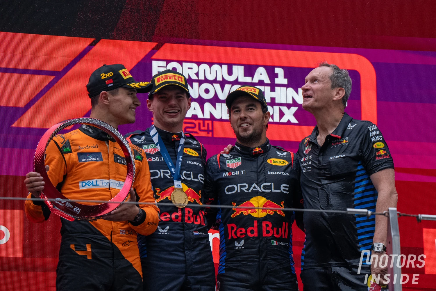 Verstappen: “For now, my future is with Red Bull”