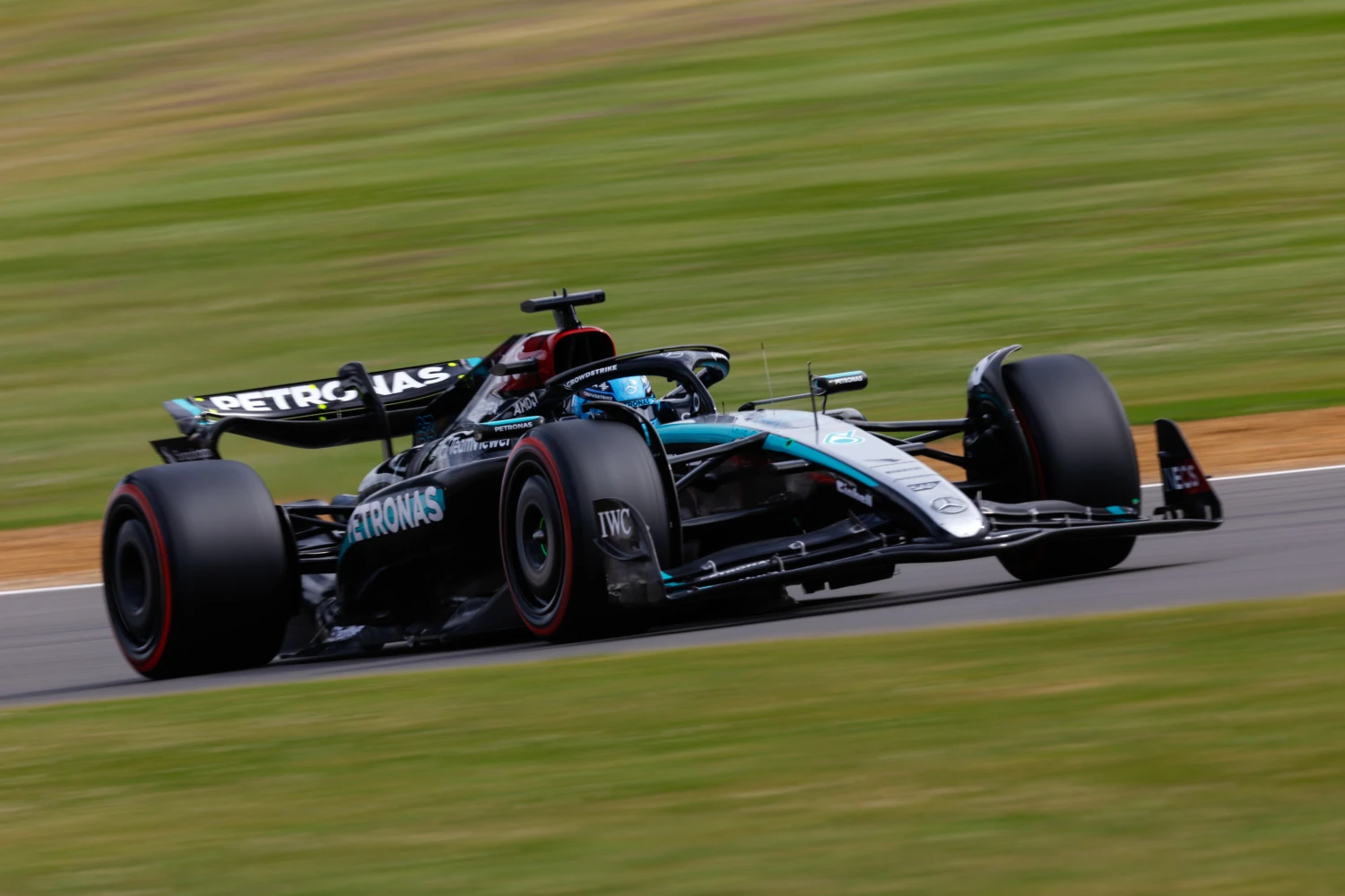 British Grand Prix – Free Practice 3: Russell leads a British triple before qualifying
