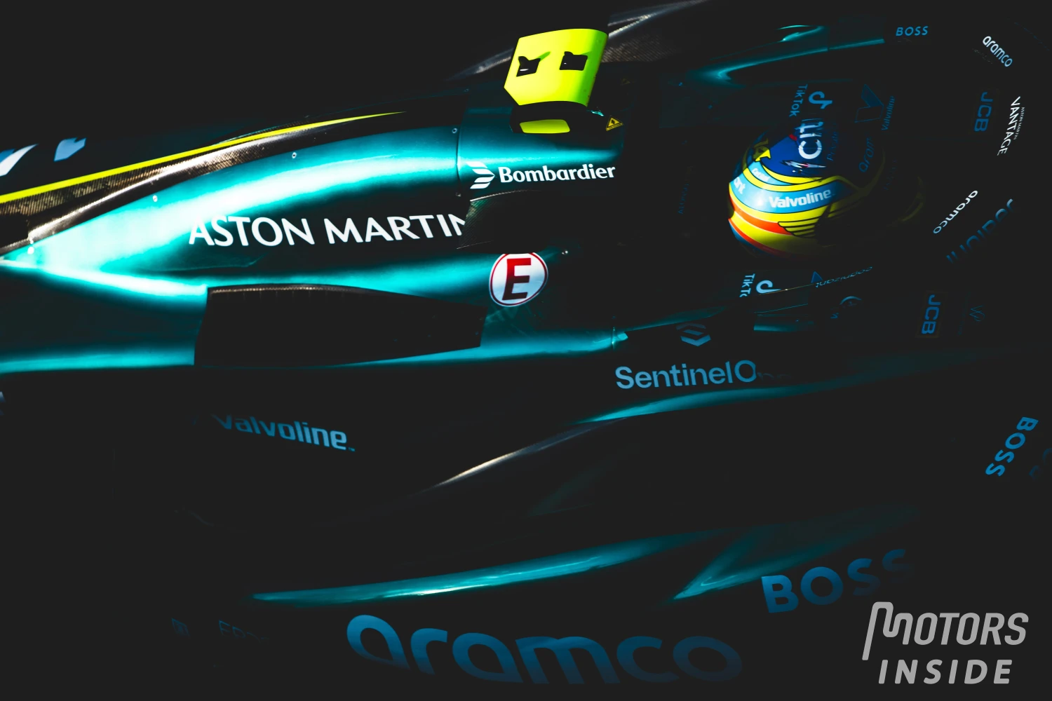 Aston Martin signs a partnership with Xerox