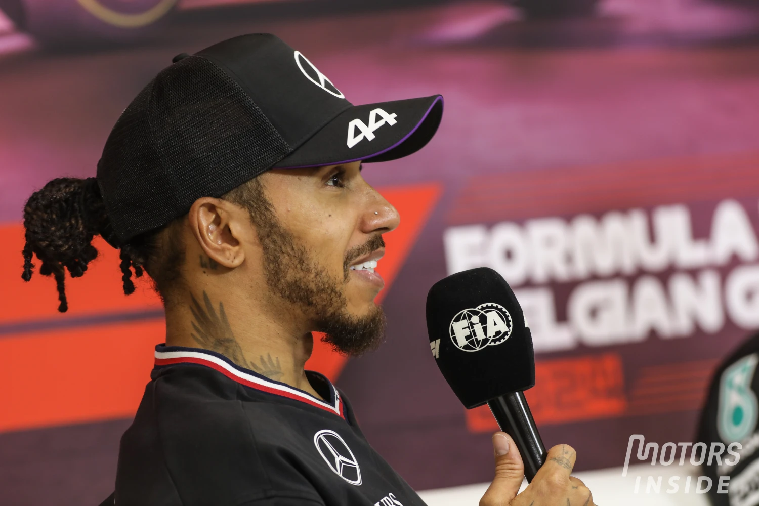 Lewis Hamilton unhappy with green carpet victory in Belgium
