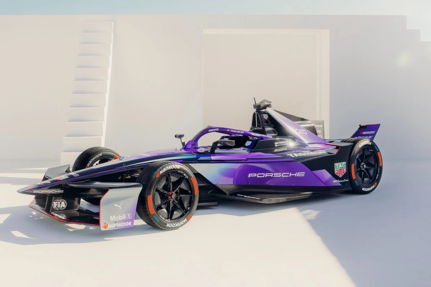 Porsche will show up with new colors for the Formula E season 11