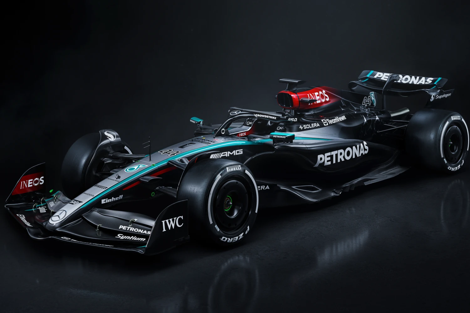Mercedes unveils the launch date of its W16 for the 2025 season