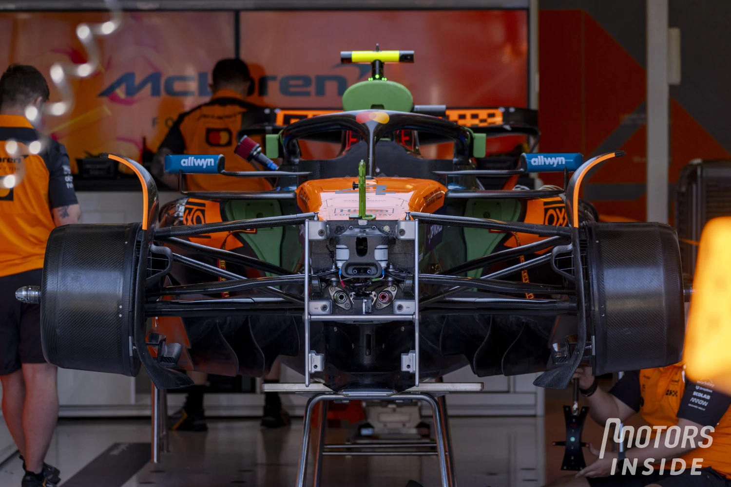 DHL delays delivery of single-seaters to several teams in China