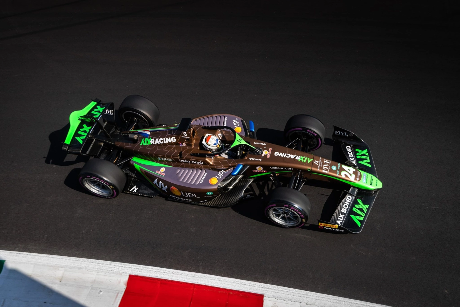 Joshua Dürksen wins the F2 Sprint race in Australia after an eventful race