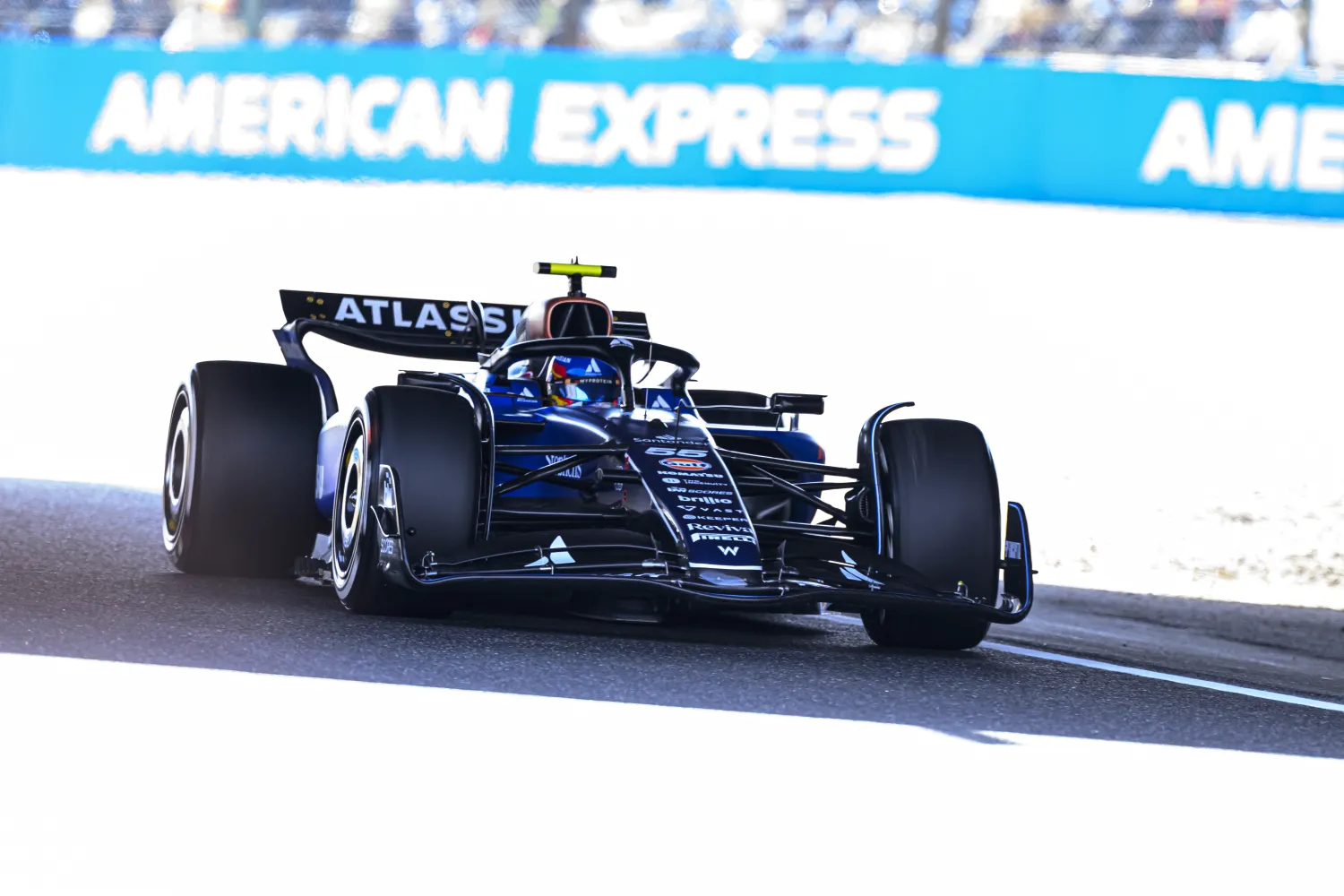 Carlos Sainz summoned by the stewards for a surprising reason