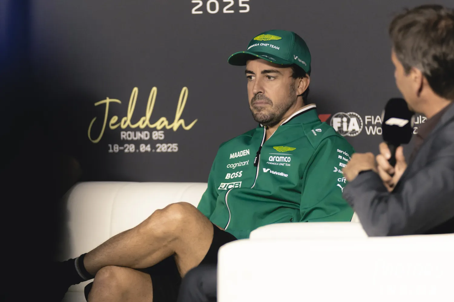 Fernando Alonso: « We really need something from the factory »