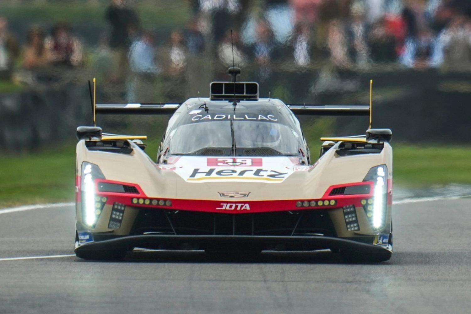 Video: Cadillac makes its Hypercar V8 roar at Goodwood