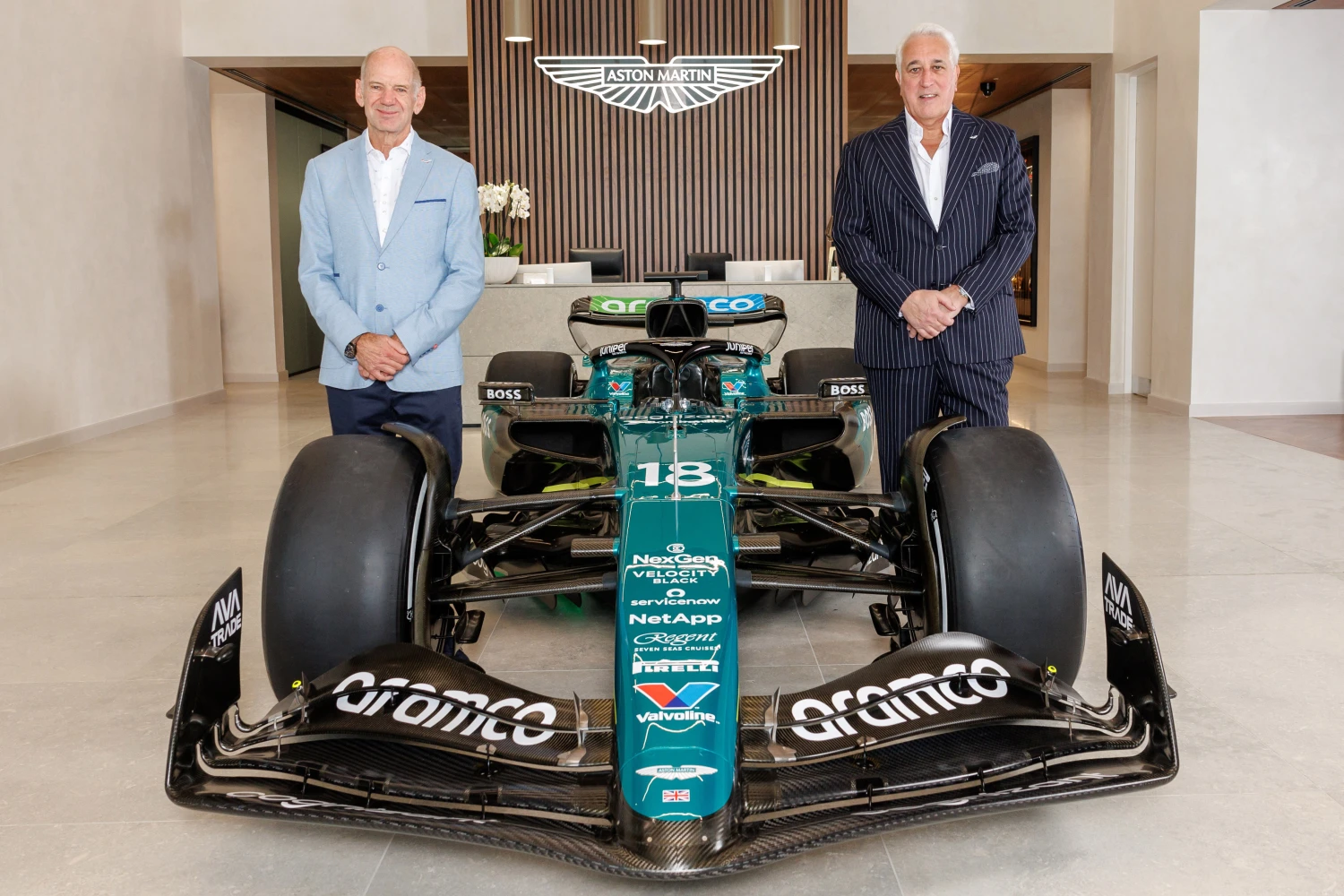 Adrian Newey officiellement chez Aston Martin