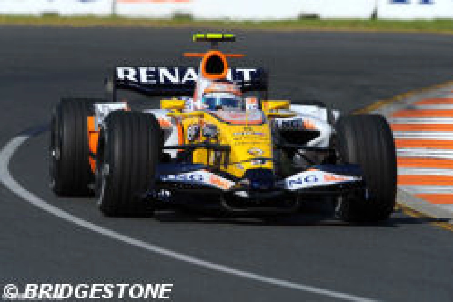 Alonso reste réaliste sur la prestation de Renault en Australie
