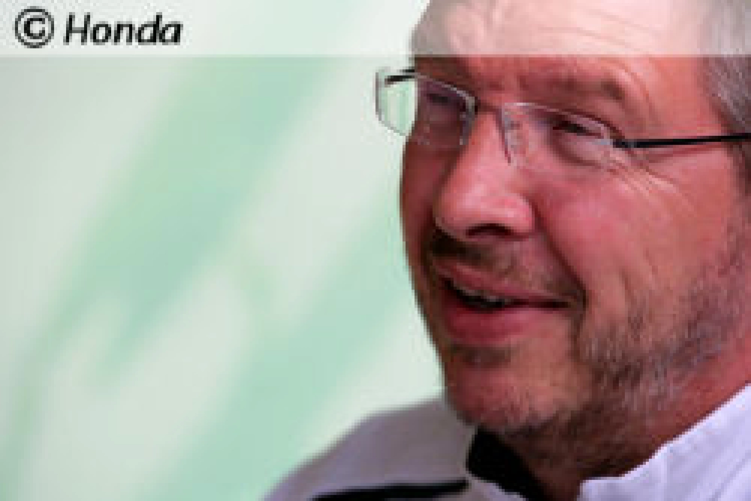 Ross Brawn contrôle la tension entre ses deux pilotes