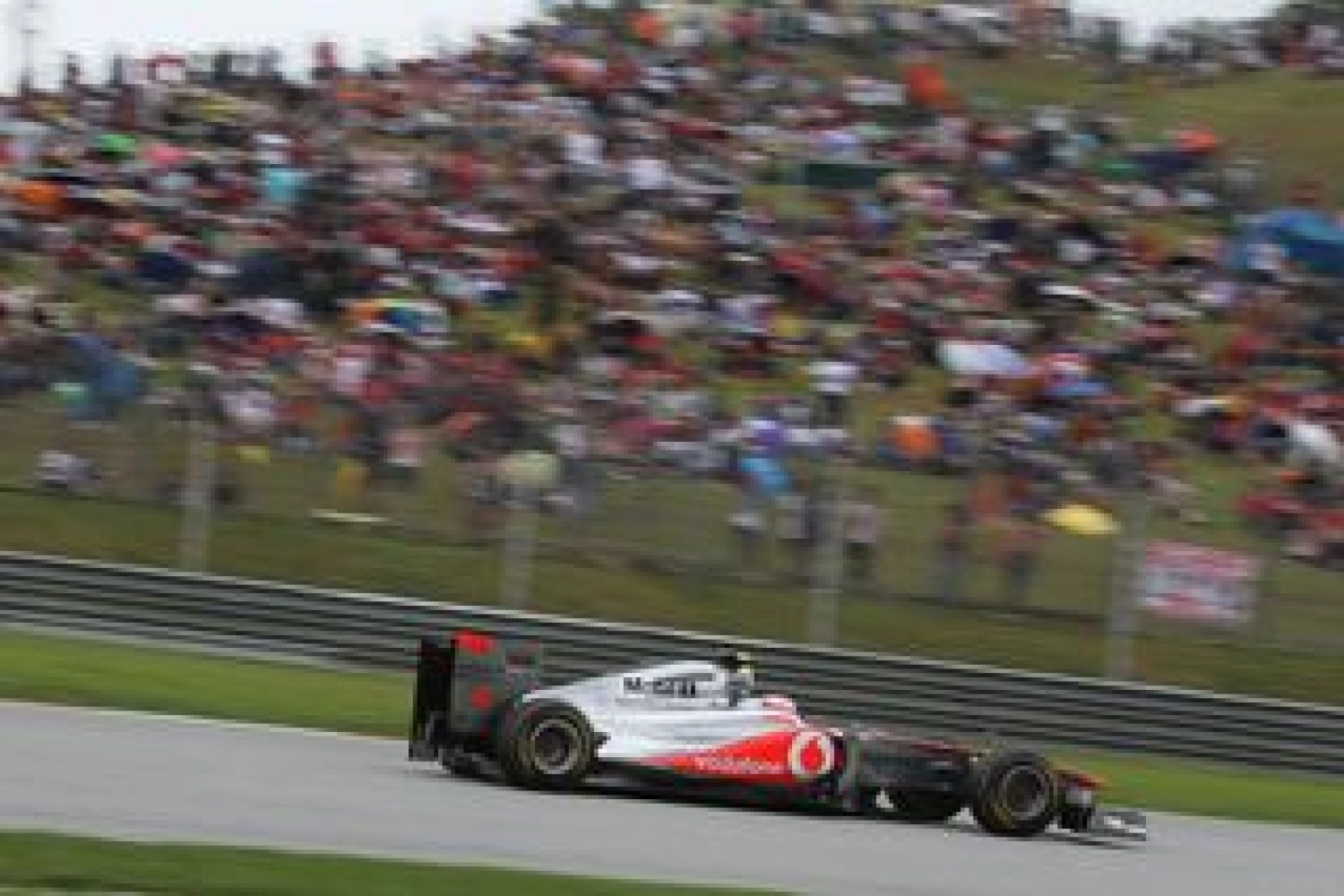 Vendredi : McLaren et Button ne lâcheront rien !